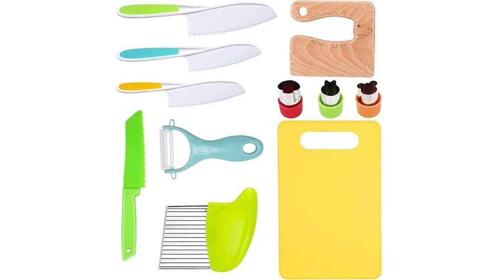 kids wooden kitchen set